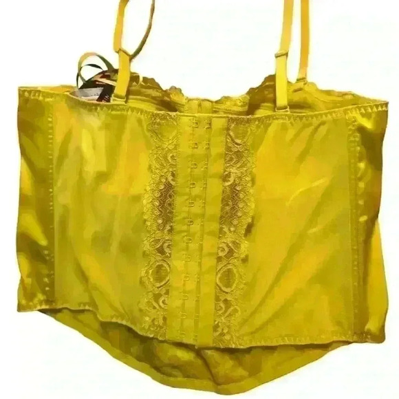 Sincerely Jules Bustier sz medium - Picture 2 of 2